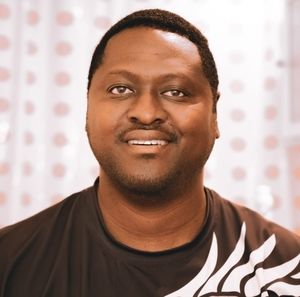 Meet your Posher, Titan